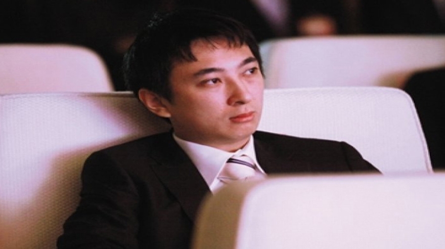 Photo of چینی نوجوان نے والد کی اربوں ڈالر کی دولت کو ٹھکرا دیا