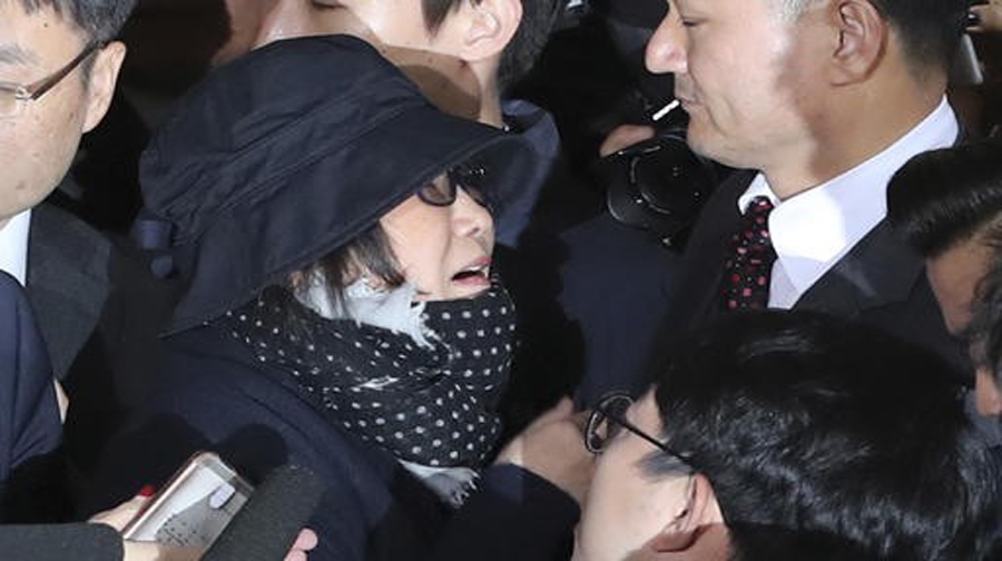Photo of صدارتی سکینڈل سے منسلک خاتون کی بیٹی گرفتار