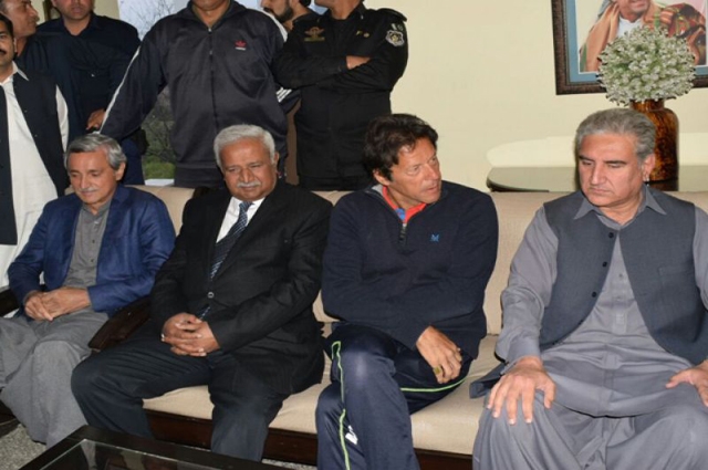Photo of امید ہے ملک میں اصل سیاستدان سامنے آئیں گے پھٹیچر نہیں، عمران خان