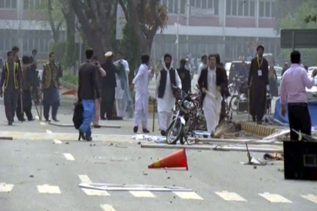 Photo of پنجاب یونیورسٹی میں پشتون کلچرل ڈے پر اسلامی جمعیت طلبہ کے کارکنوں کا حملہ، 5 طالب علم زخمی