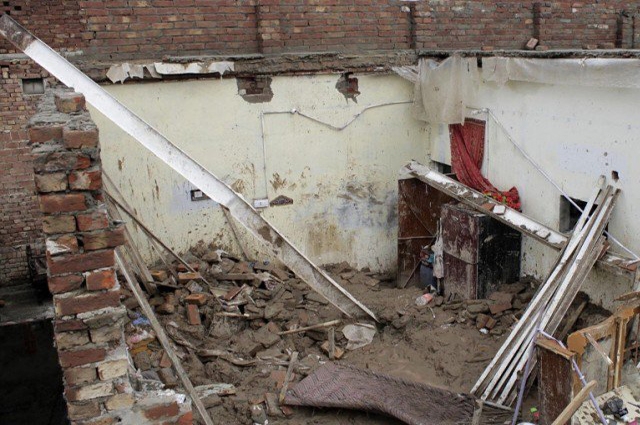 Photo of گوادر میں مکان کی چھت گرنے سے 3 افراد جاں بحق