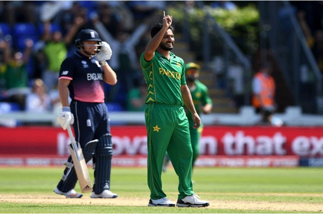 Photo of انگلینڈ کی پاکستان کے خلاف بیٹنگ جاری