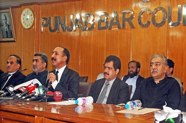 Photo of وکلاء تنظیموں کا وزیراعظم سے استعفے کا مطالبہ