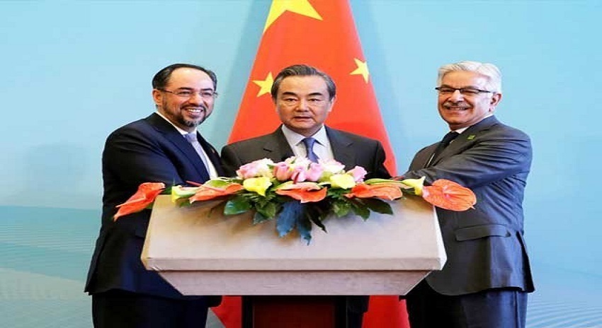 Photo of افغانستان کو سی پیک میں شامل کرنے کیلئے پاکستان اور چین نے غور کرنا شروع کردیا