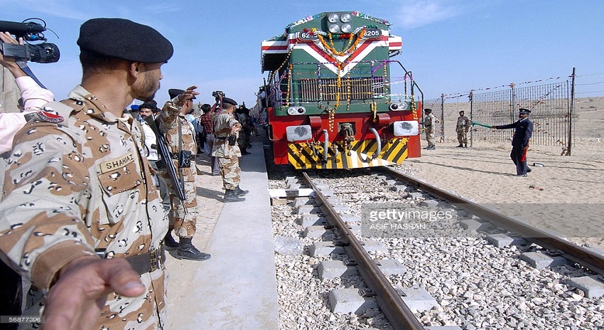 Photo of پاکستان، بھارت کے درمیان کھوکھر ا پار مونا باؤ ریل معاہدے میں توسیع اعلیٰ سطح رابط