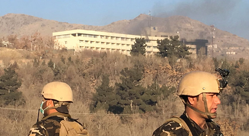 Photo of کابل میں ہوٹل پر دہشت گردوں کا حملہ، 5 افراد ہلاک