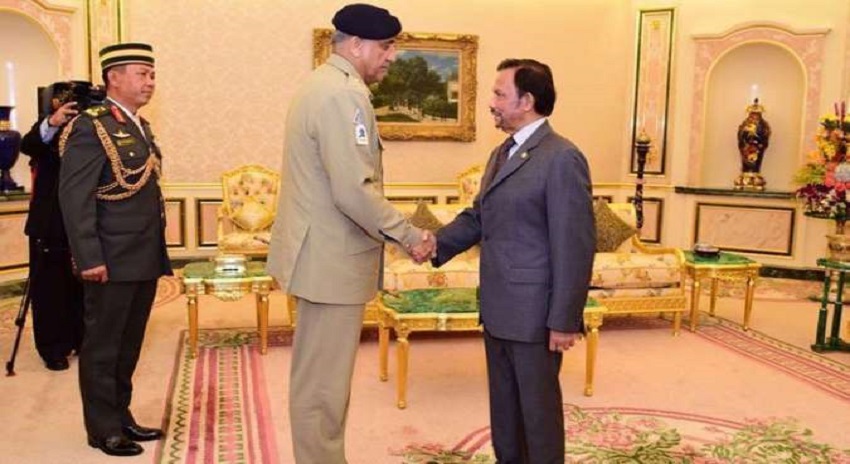 Photo of جنرل قمر جاوید باجوہ کا دورہ برونائی، سلطان حاجی حسن البلقیا معزالدین سے ملاقات