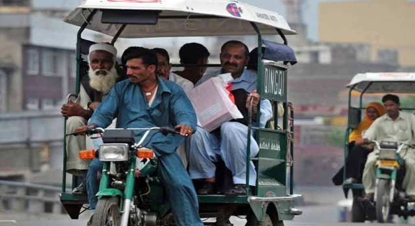 Photo of چنگچی رکشہ ڈرائیور کے لیے لائسنس اور رکشوں کا فٹنس ٹیسٹ لازمی قرار