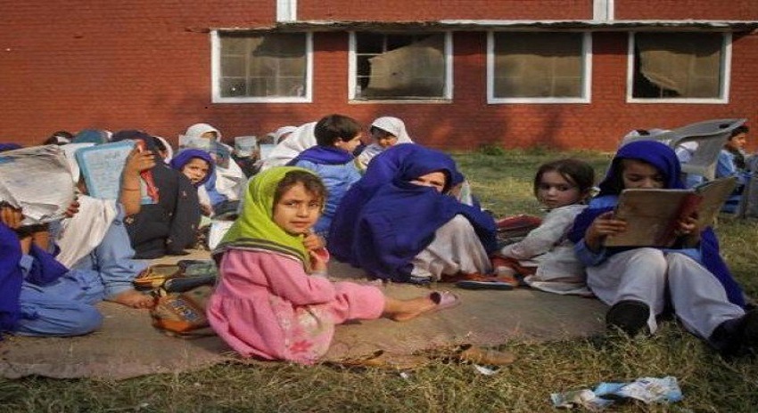 Photo of افغانستان میں طالبان نے تخار میں تمام اسکول بند کرادیئے، ہزاروں طلبا متاثر