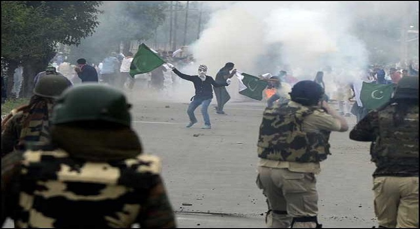Photo of مقبوضہ کشمیرمیں بھارتی فوج کی فائرنگ سے 5 کشمیری نوجوان شہید