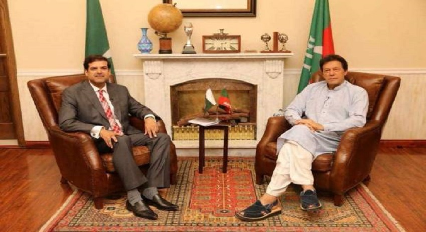 Photo of عمران خان ایسے ٹی وی چینل کو انٹرویو دینے پہنچ گئے جس نے پچھلے 5 سال کے دوران کپتان کی شاید کوئی خبر بھی نہ چلائی ہوگی