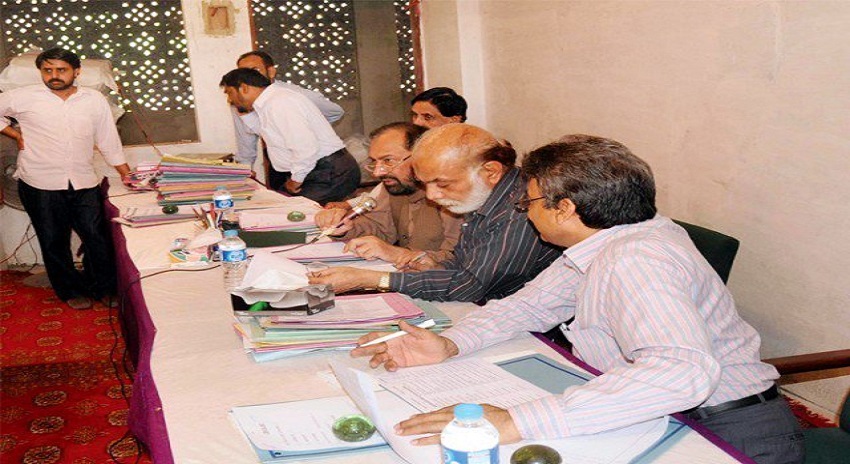 Photo of الیکشن کمیشن نے امیدواروں کا مکمل ڈیٹا ریٹرننگ افسران کو بھجوا دیا