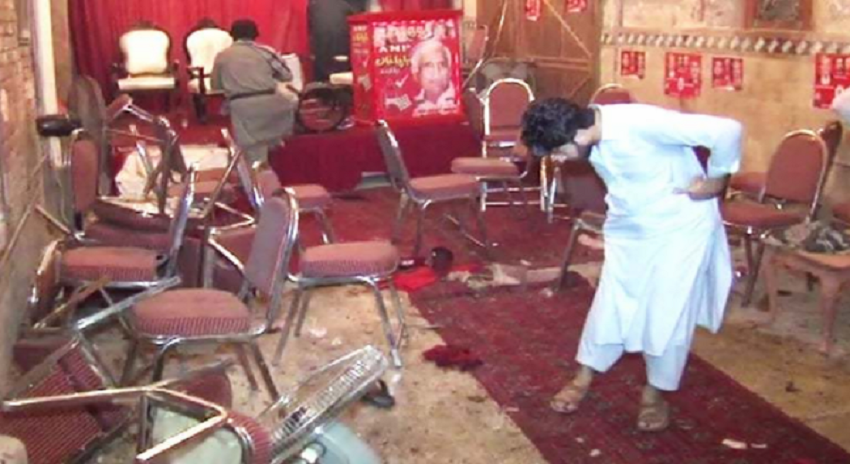 Photo of پکڑے جانے والےٹی ٹی پی کے ترجمان احسان اللہ احسان نے ہارون بلور کے بارے میں کیا کہا تھا؟ ایسا انکشاف کہ ہر پاکستانی کو غصہ آ جائے