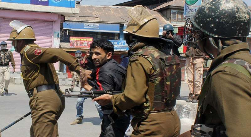 Photo of مقبوضہ کشمیر: بھارتی فوج کاریاستی جبر جاری، مزید 8 کشمیری جوان جاں بحق