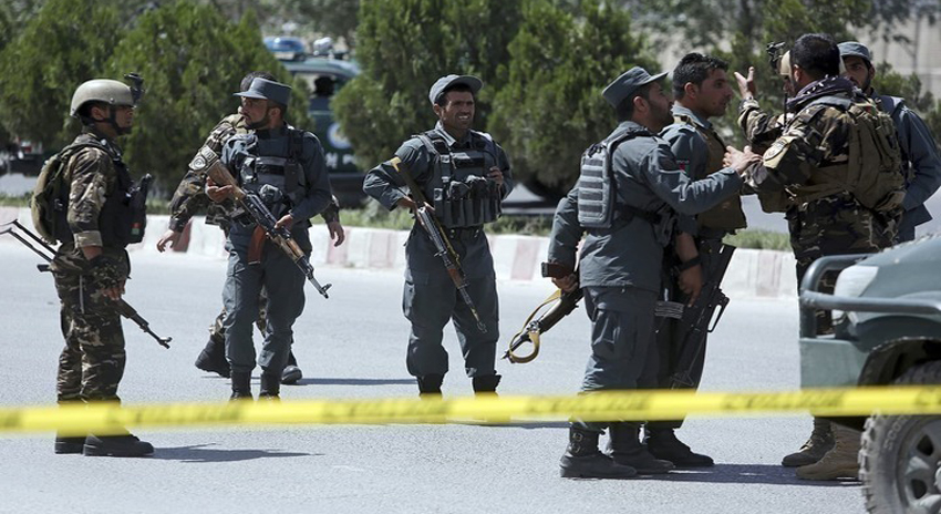 Photo of افغانستان: طالبان کے حملے میں 22 پولیس اہلکار ہلاک