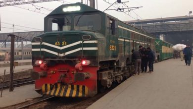 Photo of کراچی سے پشاور چلنے والی ‘رحمان بابا’ ٹرین کا افتتاح