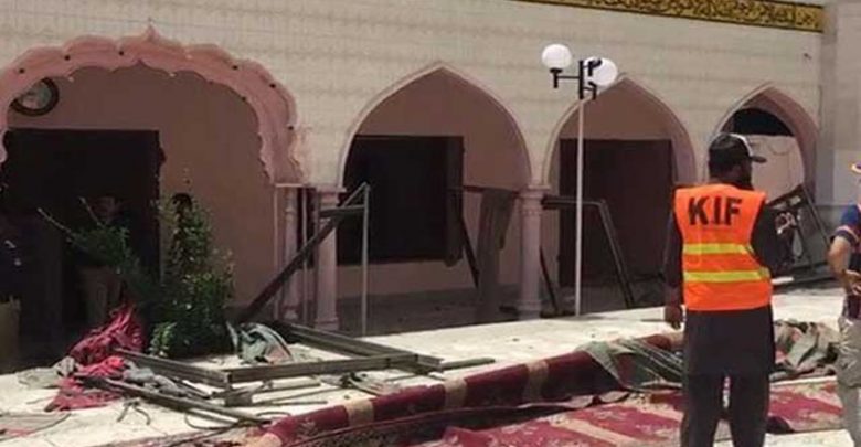 رحمانیہ مسجد میں دھماکہ