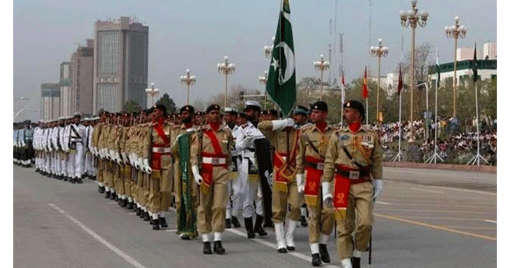 یوم پاکستان کی مناسبت سے اسلام آباد میں فوجی پریڈ ، جوانوں کا جوش و جذبہ دیدنی