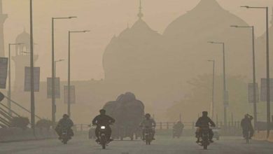 Photo of لاہور سمیت پنجاب بھر میں فضائی آلودگی اور اسموگ کم ہونے کا نام نہیں لے رہی