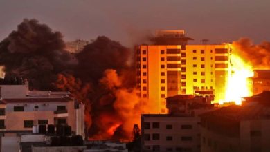 Photo of غزہ میں اسرائیل کا فضائی حملہ، متعدد عمارتیں تباہ