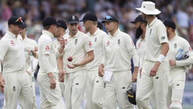 Photo of انگلینڈ ٹیم کی ایشز میں عبرتناک شکست ، انگلش میڈیا نے کھلاڑیوں کو آڑے ہاتھوں لیا