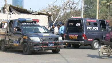 Photo of کراچی پولیس میں ڈرائیور کی آسامیوں پر شرائط نرم کرنے کا فیصلہ