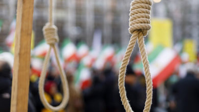 Photo of ایران میں دو ہم جنس پرست خواتین کو موت کی سزا