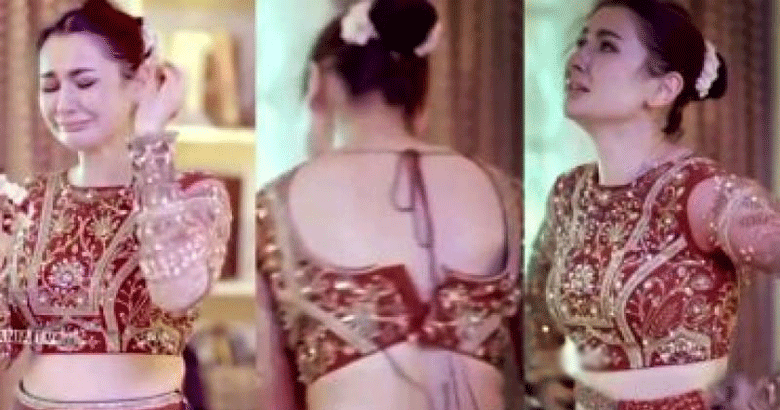 پاکستان کی معروف اداکارہ ہانیہ عامر نامناسب عروسی لباس کی وجہ سے تنقید کی زد میں آگئی