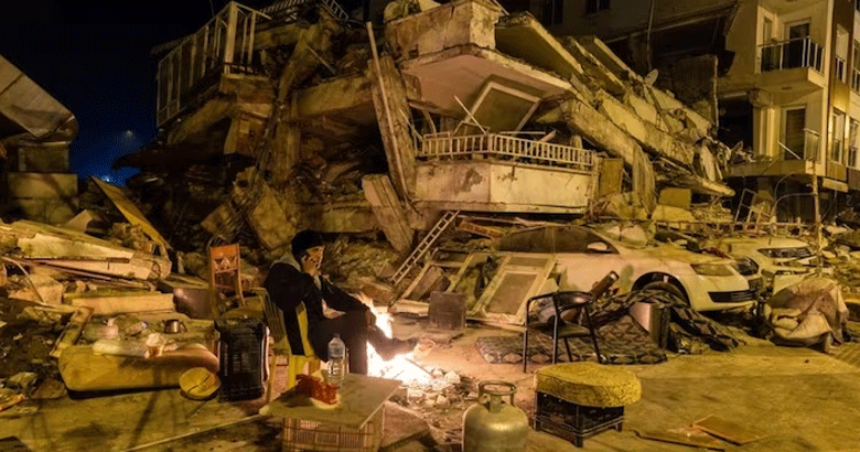 ترکیہ میں دوبارہ زلزلہ،زلزلے سے اب تک 3 افراد کے جاں بحق ہونے کی تصدیق