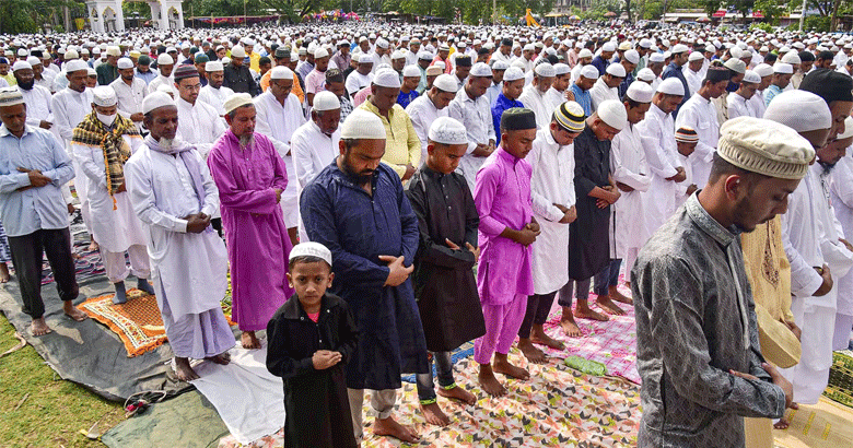بھارت میں نماز عید ادا کرنے پر 1700 مسلمانوں کیخلاف مقدمہ درج