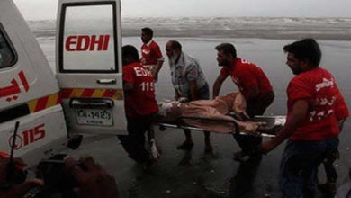 Photo of کراچی: عید الفطر پر سمندر میں نہاتے ہوئے 2 نوجوان ڈوب کر جاں بحق