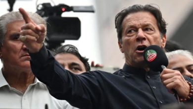 Photo of حکومت اور ان کے ہینڈلرز نے الیکشن نہیں کروائے تو پھر یہ کسی بھول میں نہ رہیں: عمران خان