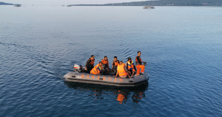 انڈونیشیا میں کشتی ڈوبنے سے 15 افراد ہلاک، 19لاپتہ