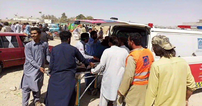 بلوچستان کے ضلع مستونگ میں مدینہ مسجد کے قریب دھماکہ 45 افراد شہید، 70 زخمی