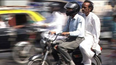 Photo of کراچی سمیت سندھ میں موٹر سائیکل کی ڈبل سواری پر پابندی عائد