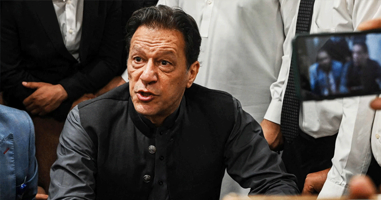 چئیرمین پی ٹی آئی عمران خان کی نا اہلی سے متعلق کیس کا فیصلہ محفوظ