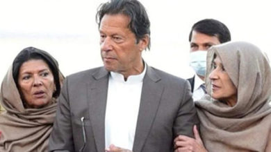 Photo of باجوہ نے  آفر دی کہ رجیم چینج کے خلاف احتجاج بند کردو تو دو تہائی اکثریت دیں گے: عمران خان