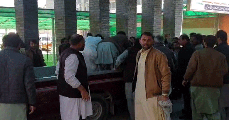 پشین : انتخابی دفتر میں دھماکا،14 افراد جاں بحق، 30 زخمی