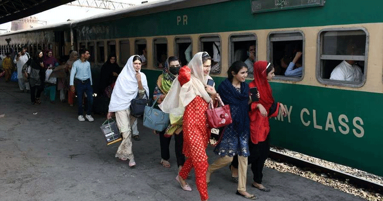 پاکستان ریلوے کاعید الفطر پہ چار خصوصی ٹرینیں چلانے کا فیصلہ