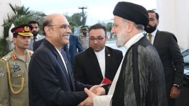 Photo of صدر مملکت کی ایرانی ہم منصب سے ملاقات ، باہمی تعاون کو مزید وسعت دینے کا عزم