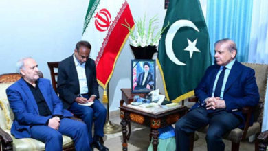 Photo of غم کی اس گھڑی میں شہداء کے اہل خانہ اور ایرانی عوام کے ساتھ ہیں : وزیراعظم پاکستان